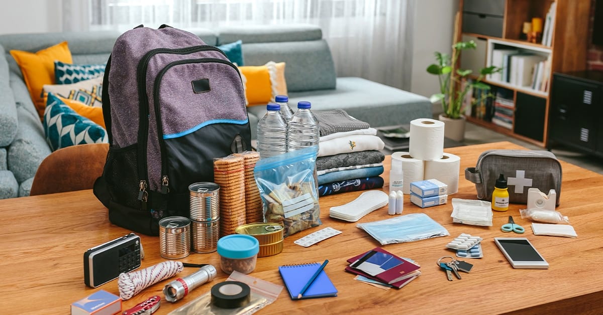What to put in your Bug Out Bag (Shutterstock)